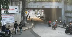Suasana di terowongan Manggarai, Jakarta Selatan, yang kerap menjadi arena tawuran, Senin, 5 Januari 2026. (Sumber: Poskota | Foto: Pandi Ramedhan)