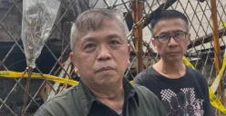 Sarhin, ayah dari sekeluarga yang tewas dalam insiden kebakaran rumah di Pejagalan, Penjaringan, Jakarta Utara. (Sumber: Poskota/Pandi Ramedhan)