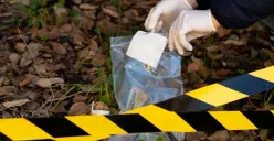 Ilustrasi. Polisi masih melakukan penyelidikan kematian pensiunan guru di Jorong Talago, Nagari VII Koto Talogo, Kecamatan Guguak, Kabupaten Limapuluh Kota, Sumatera Barat. (Sumber: Freepik/@freepik)