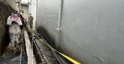 DLH Kabupaten Bogor menyegel PT Mitra Biosfer Indonesia karena membuang sembarangan limbah B3 yang mencemari lingkungan. (Sumber: DLH Kabupaten Bogor)