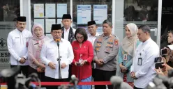 Gubernur DKI Jakarta Pramono Anung saat menyambangi Puskesmas Kebayoran Lama, Jakarta Selatan, Jumat, 9 Januari 2026. (Sumber: Poskota/Pandi Ramedhan)