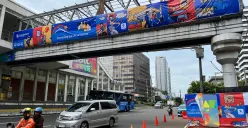 JPO Sarinah, MH Thamrin, Jakarta Pusat, Sabtu, 10 Januari 2025. (Sumber: Poskota/M. Tegar Jihad)