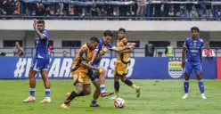 Kemenangan Persib Bandung atas Persija Jakarta pada pekan ke-17 Super League 2025/2026 menegaskan konsistensi Maung Bandung sepanjang putaran pertama. (Sumber: Poskota/Bilal)