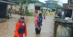 Petugas BPBD Kabupaten Serang di Kecamatan Kibin. (Sumber: Dok. BPBD Kabupaten Serang)