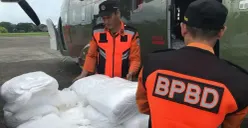 BPBD Jakarta saat melaksanakan modifikasi cuaca. (Sumber: Dok. BPBD Jakarta)