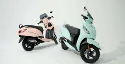 Varian warna baru TVS Callisto 125, Kelir Mint Green dan Pinky Promise. (Sumber: TVS)