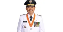 Wali Kota Madiun Maidi terjaring OTT KPK bersama dengan 15 orang. (Sumber: Wikipedia)