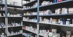 Ilustrasi gudang obat. (Sumber: Prieds)