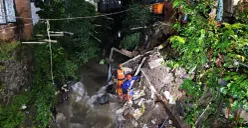 Rumah di Gang Johar Jalan M Kafhi II, Kelurahan Srengseng Sawah, Kecamatan Jagakarsa, Jakarta Selatan, ambruk, Kamis, 22 Januari 2026. (Sumber: Dok. Istimewa)