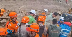 Tim SAR Gabungan kembali melakukan pencarian korban bencana tanah longsor yang terjadi di kawasan Pasirlangu Cisarua, Bandung Barat. (Sumber: Tim SAR)