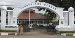 Gerbang gedung Pendopo Bupati Pandeglang. (Sumber: Istimewa)