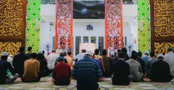 Malam Nisfu Syaban 2026 jatuh pada Senin, 2 Februari 2026 setelah Magrib. (Sumber: Pexels/Ahmar Shakir)