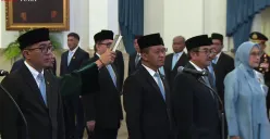 Presiden Prabowo Subianto melantik 16 anggota Dewan Energi Nasional di Istana Kepresidenan Jakarta, Rabu, 28 Januari 2026, sebagai upaya memperkuat kebijakan dan ketahanan energi nasional. (Sumber: Youtube/@sekretariat presiden)