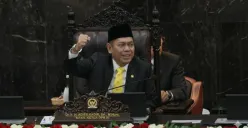 Potret Adies Kadir yang disetujui DPR RI sebagai hakim Mahkamah Konstitusi dalam rapat paripurna setelah pencalonan Inosentius Samsul dicabut. (Sumber: Instagram/@adies.kadir)