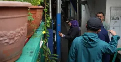 Wali Kota Jakbar, Iin Mutmainnah meninjau pembangunam septic tank komunal di Kelurahan Tomang, Kecamatan Grogol Petamburan, Jumat, 30 Januari 2026. (Sumber: Dok. Istimewa)