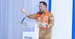 Mendagri Tito Karnavian dalam acara Sosialisasi Kolaborasi Program Pembiayaan Perumahan dan Pemberdayaan Ekonomi Rakyat di Lapangan Persima, Kecamatan Tambora, Jakarta Barat, Senin, 15 Juni 2026. (Sumber: Dok. Kemendagri)