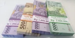Ilustrasi uang pecahan kecil Rp10.000, Rp5.000 dan Rp20.000 untuk bagi-bagi THR lebaran 2026 (Sumber: Pinterest)