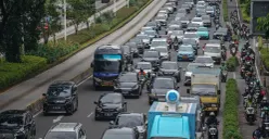 Kendaraan pribadi disebut masih jadi penyebab kemacetan di Jakarta selama Ramadhan. (Sumber: Poskota/Bilal Nugraha Ginanjar)