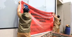 Sudin CKTRP Jakarta Selatan menyegel Fourthwall Padel di Jalan Haji Nawi Raya, Cilandak, Jakarta Selatan pada Selasa, 3 Maret 2026. (Sumber: Istimewa)