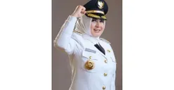 Bupati Pekalongan Fadia Arafiq terkena OTT KPK (Sumber: Wikipedia)