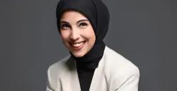 Sosok Sabrina Farhana ramai diperbincangkan di jagat media sosial setelah dikaitkan dengan isu perselingkuhan yang menyeret pendiri serial animasi Nussa dan Rara, yakni Aditya Triantoro. (Sumber: Instagram/@sabrinafarhana)