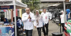 Sekda Kabupaten Tangerang, Soma Atmaja meninjau Bazar Ramadhan di Gerai Tangerang Gemilang, Jumat, 6 Maret 2026. (Sumber: Poskota/Veronica Prasetio)