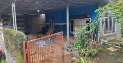 Rumah korban di Jalan Damai Raya, RT 05 RW 011, Kelurahan Meruyung, Kecamatan Limo, Kota Depok, Minggu, 8 Maret 2026. (Sumber: Poskota/Angga Pahlevi)