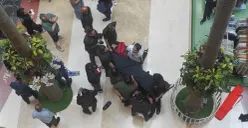 Pria diduga bunuh diri loncat dari lantai 3 PIM 2 Jakarta. (Sumber: X/@pim_mall)