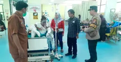 Pedagang tukang baso alami luka bakar dan mendapat perawatan di ruangan IGD Khidmat Sehat Afiat Kota Depok, Sabtu, 9 Maret 2026 (Sumber: Polsek Bojongsari)