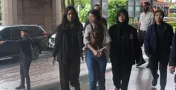 Direktorat Jenderal Imigrasi mengamankan seorang warga negara Portugal berinisial MG, 30 tahun yang merupakan buronan kasus pembunuhan berencana di negaranya, di Jakarta Selatan, Senin, 9 Maret 2026. (Sumber: Kemenimipas)