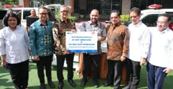 Potret penyerahan bantuan ambulans dari pihak swasta kepada pemerintah melalui Kemenkes pada Kamis, 12 Maret 2026. (Sumber: Istimewa)