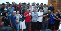 Pemkab Bekasi menggelar buka puasa bareng insan pers di Gedung Graha Pariwisata, Kelurahan Sertajaya, Cikarang Timur, Kabupaten Bekasi, Kamis, 12 Maret 2026. (Sumber: Dok. Istimewa)