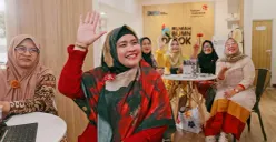 Telkom terus memperkuat komitmennya dalam mendorong pemberdayaan perempuan melalui program pendampingan dan pengembangan UMKM binaan di berbagai daerah. (Sumber: Istimewa)
