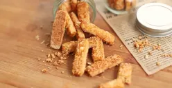 Kumpulan resep kastengel keju Lebaran yang mudah dibuat. (Sumber: YouTube/Devina Hermawan)