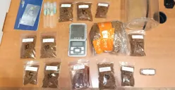 Barang bukti kasus peredaran sekaligus produksi narkotika jenis tembakau sintetis di wilayah Jakarta Selatan. (Sumber: Polda Metro Jaya)