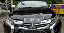 Aparat Kepolisian menyita mobil Mitsubishi Pajero dikemudikan oleh pelaku menabrak pedagang buah korban bernama Kamilin Azzarngi 62 tahun di kawasan Duren Sawit, Jakarta Timur. (Sumber: Istimewa)