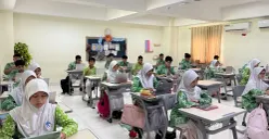 Sinergi ini dijalankan guna mempersiapkan pelaksanaan TKA dan ASAJ secara lebih efektif, terukur, dan berbasis data. (Sumber: Dok. Telkom)