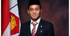 Anggota IV Badan Pemeriksa Keuangan (BPK) RI, Haerul Saleh, dikabarkan meninggal dunia akibat musibah kebakaran yang terjadi di kediamannya pada Jumat, 8 Mei 2026. (Sumber: Dok.fraksi gerindra dpr ri)