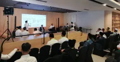 Asisten Deputi Kemitraan dan Rantai Pasok Usaha Menengah Kementerian UMKM, Metty Kusmayanti dalam kegiatan Rakernas dan Expo Inkopontren 2026 di SME Tower, Jakarta Selatan, Rabu, 20 Mei 2026. (Sumber: Dok. Inkopontren)
