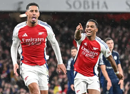 Hasil super big match Liga Inggris tengah pekan ini: Arsenal 2-0 MU. (Sumber: X/ Arsenal)