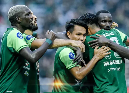 Link live streaming dan jadwal pertandingan BRI Liga 1 Persebaya vs Persik Kediri. (Sumber: X/ Persebaya Official)