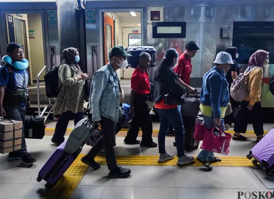 Kemenhub buka pendaftaran mudik gratis Nataru 2025. (Sumber: Poskota/Bilal Nugraha Ginanjar)