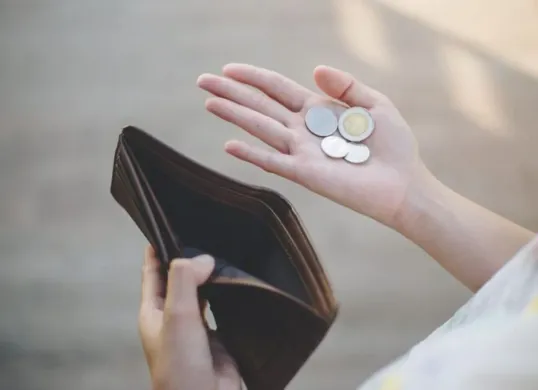 Inilah sejumlah tips yang bisa Anda terapkan setelah Lebaran ketika sisa uang Anda tinggal sisa sedikit. (Sumber: Pinterest)