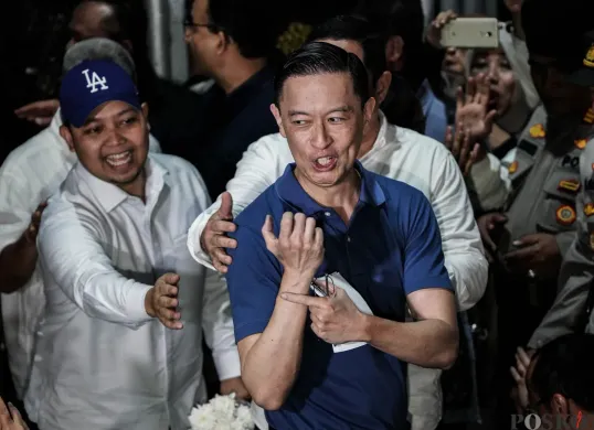 Tom Lembong Dibebaskan