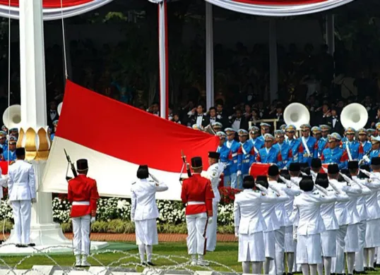 Jadwal dan cara pendaftaran upacara 17 Agustus 2025 dalam rangka HUT RI ke-80. (Sumber: Pinterest)
