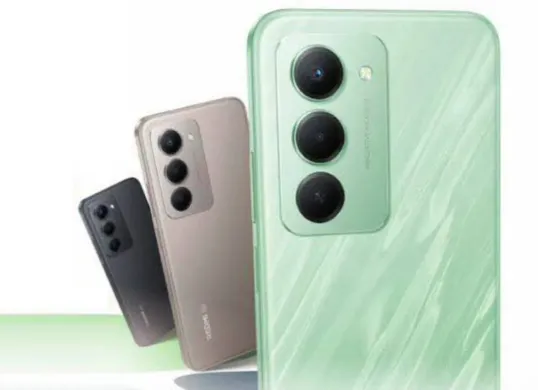 Spesifikasi lengkap Redmi 15 5G yang dirilis Agustus 2025. (Sumber: Redmi)