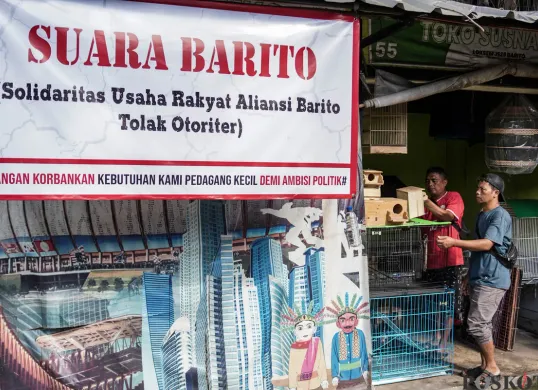 Pedagang Pasar Hewan Barito Masih Bertahan di Hari Pengosongan Kios