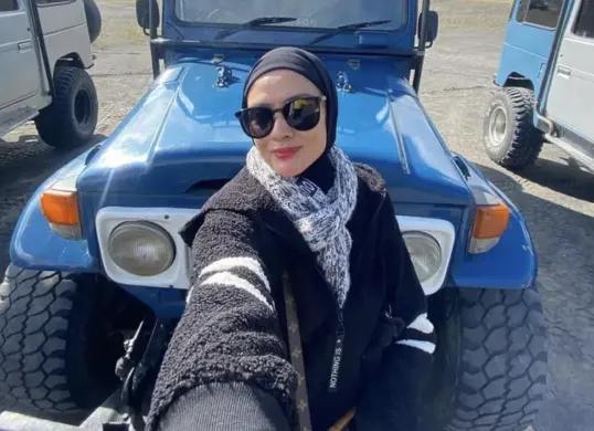 Lolos Akmil 2025, Ini Profil Dhofin Maula dan Ibunya Ade Maya yang Dulu Bersinar di Dunia Voli (Sumber: Instagram/@mayamaula09)