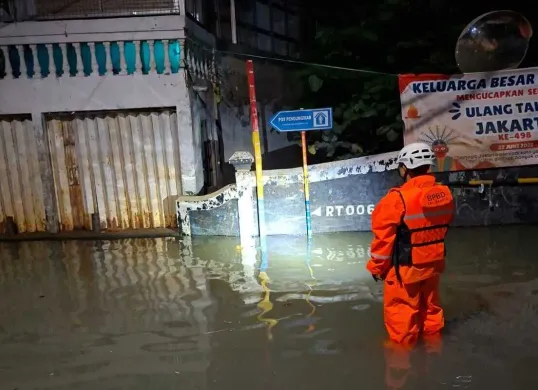 Genangan yang terjadi di Kelurahan Bidara Cina, JakartaTimur, pada Selasa, 5 Agustus 2025, dini hari. (Sumber: BPBD)