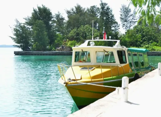 Suasana lokasi perairan Kabupaten Kepulauan Seribu (Sumber: Dok. Sekretariat DPRD DKI)